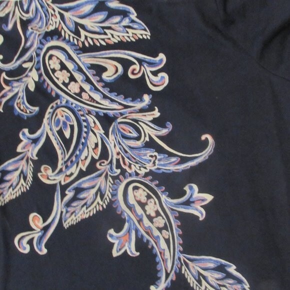 CHICO'S SIZE 1 NAVY BLUE PASLEY PRINTED TOP ASYMMETRICAL HEMLINE size 8 - Picture 8 of 8